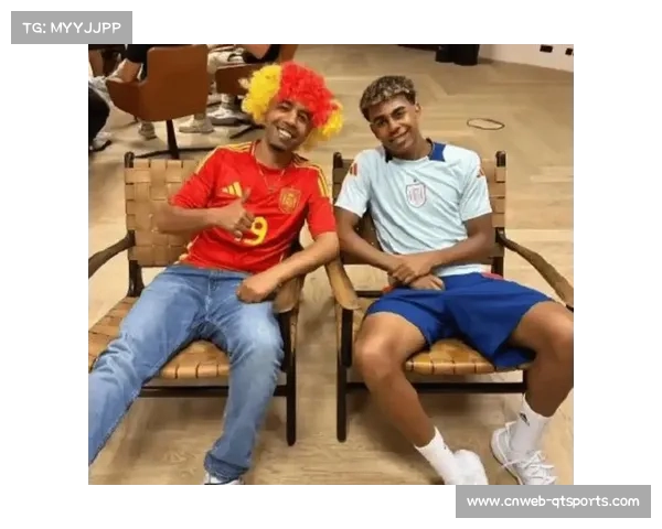 亚马尔父亲与23岁女友订婚消息曝光 年龄差与家庭关系引热议