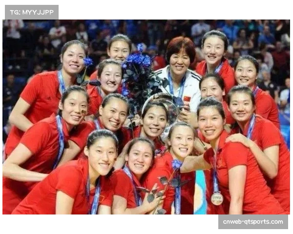 湘超联赛永州赛区，球迷曾爬树观赛现坐席逾1.5万