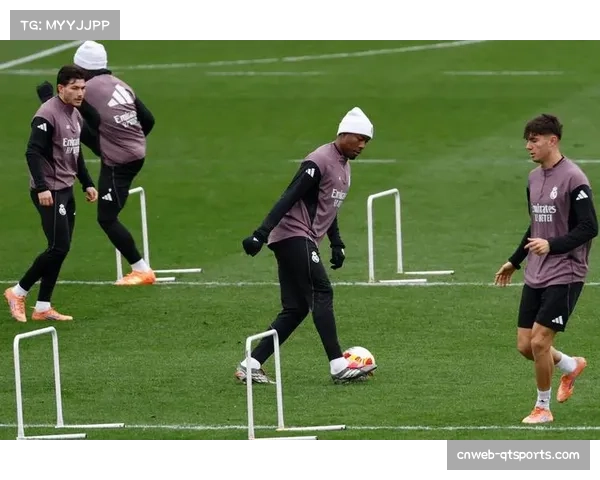 国王杯爆冷花絮：皇马更衣室赛后一片死寂，前青训球员狂欢庆祝